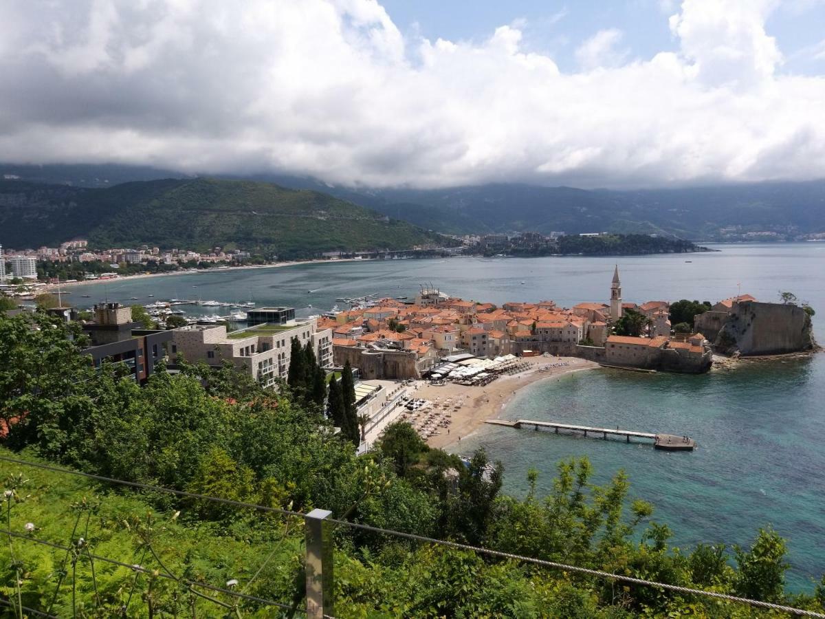 Apartment Luxury Becici Budva